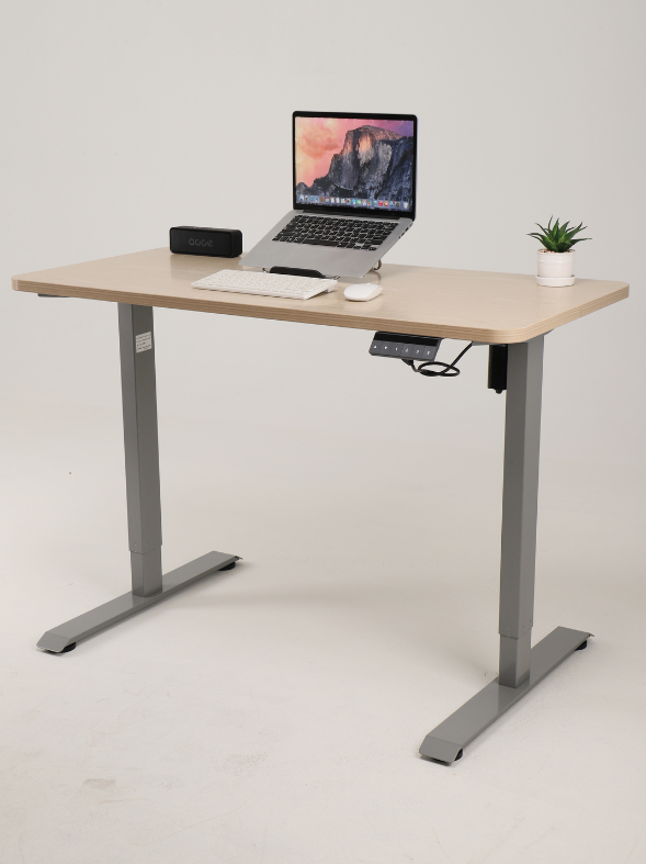 Reguleeritav kontorilaud